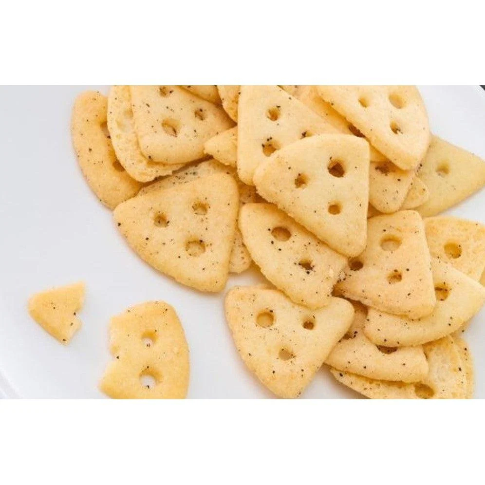 Glico Cheeza Low Carb Black Pepper Double Cheese Crackers 36g (Pack of 10) - Image 2
