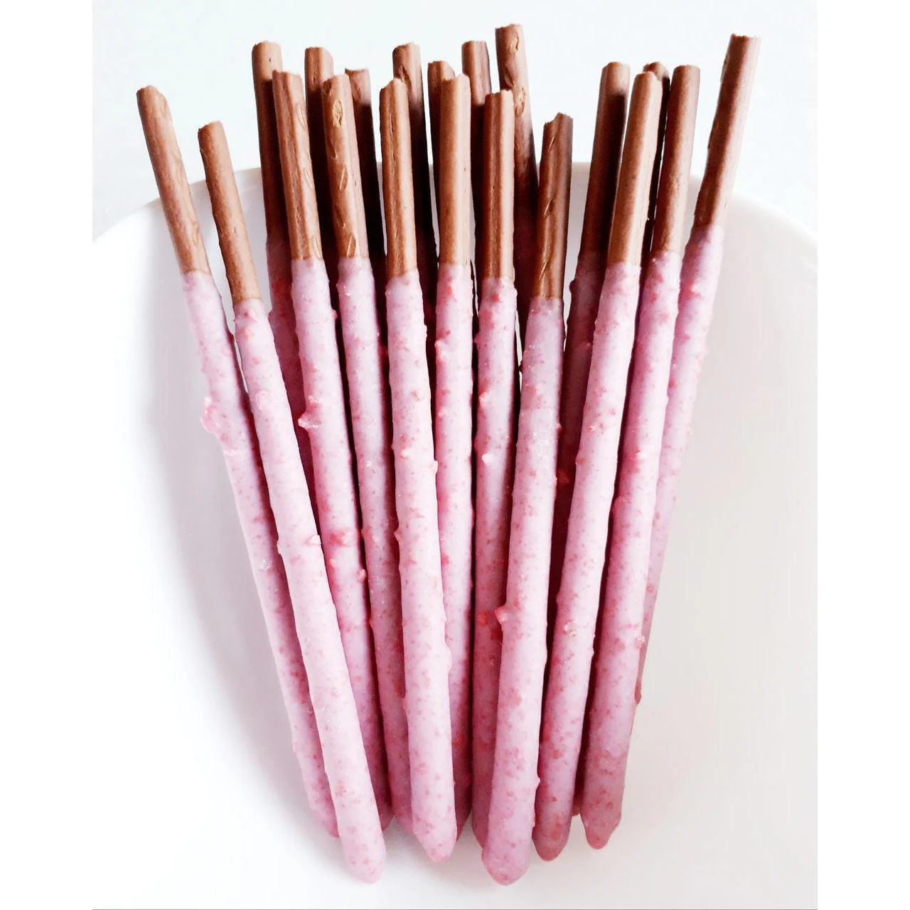 Strawberry Pocky Double Coated Strawberry Cocoa Sticks (Pack of 3) - Image 2