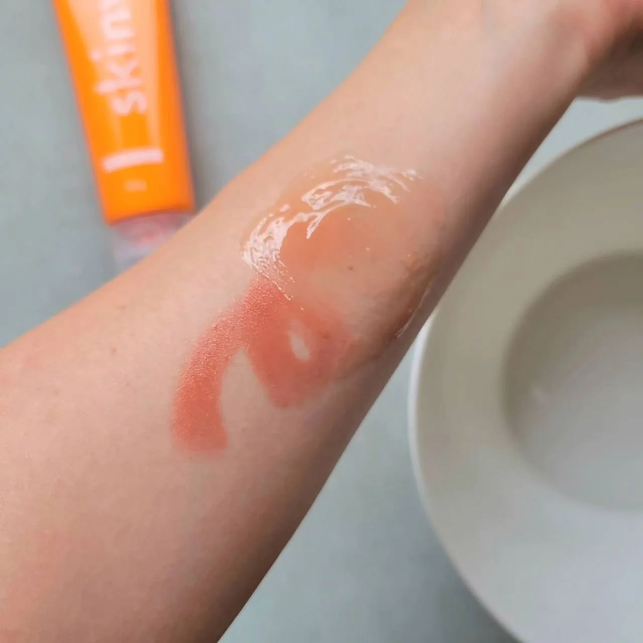 Skinvill Hot Cleansing Gel Moisturizing Cleanser 200g - Image 2